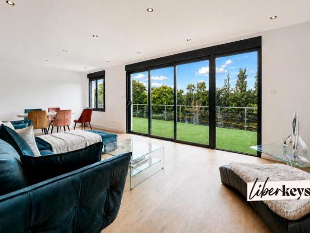 Appartement d'exception avec terrasse panoramique sur le Loiret – Idéal investissement locatif haut de gamme
