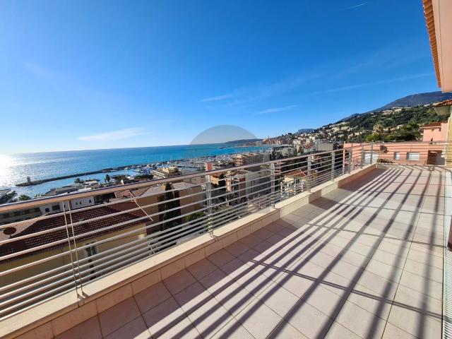 Appartement d'exception à Garavan, vue mer panoramique 134m² Menton