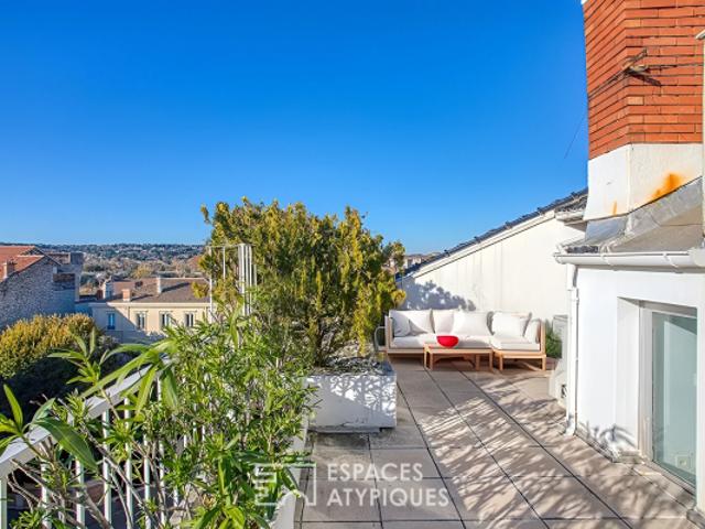 Appartement d'exception à rénover avec son rooftop dans un quartier prisé