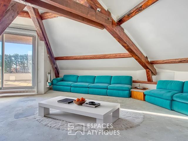 Appartement d'exception à rénover avec son rooftop dans un quartier prisé