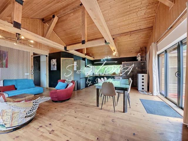 Appartement d'exception de 120 m² avec terrasse de 150 m², jardin, sauna et jacuzzi – Égat