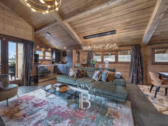 APPARTEMENT D'EXCEPTION DEMI QUARTIER 4 CHAMBRES