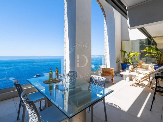 Appartement d'exception vue mer 160m² Nice
