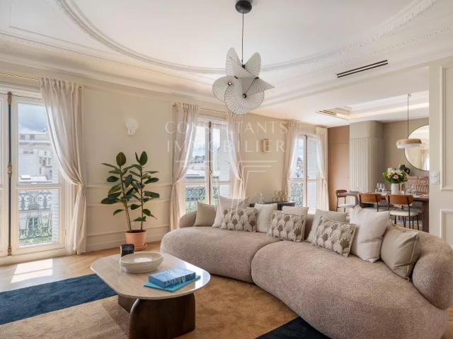 APPARTEMENT D'EXCEPTION 5e ÉTAGE AVEC BALCON VUE DÉGAGÉE