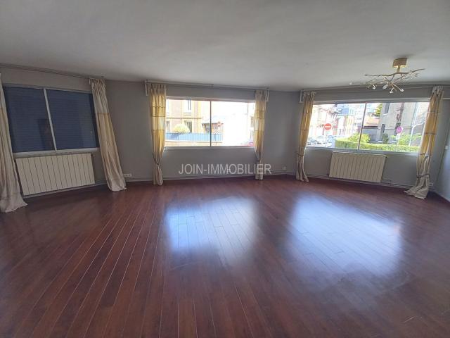 Appartement Dieppe 5 pièce s 133.08 m²