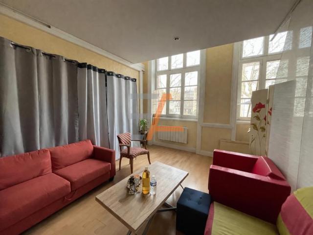 Appartement divisible ou pour résidence principale