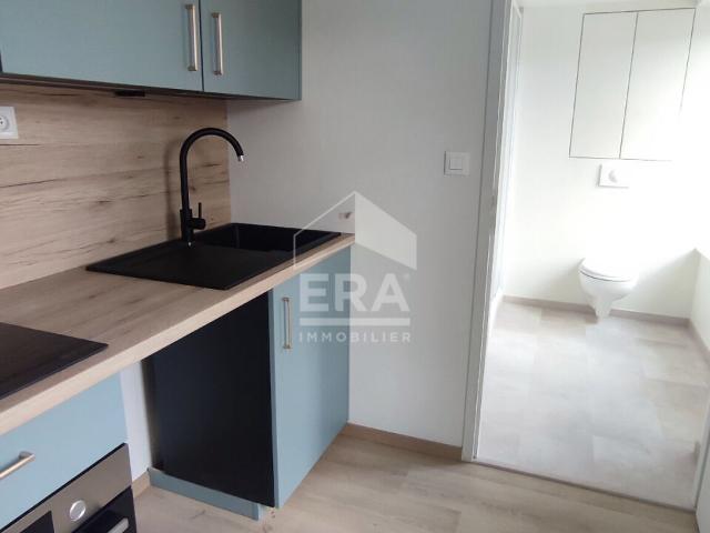 Appartement Dole 1 pièce s 26.97 m2, centre ville, résidence La Providence