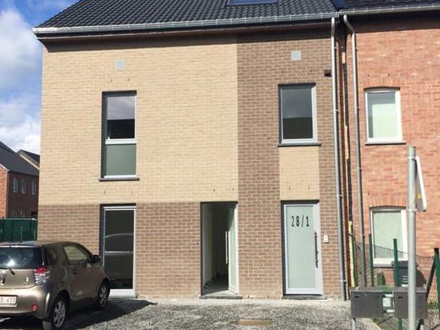 Appartement duplex 3 chambres, terrasse, PEB B, moderne