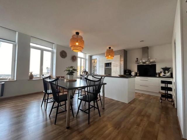 Appartement duplex 3 chambres, centre ville Caudry