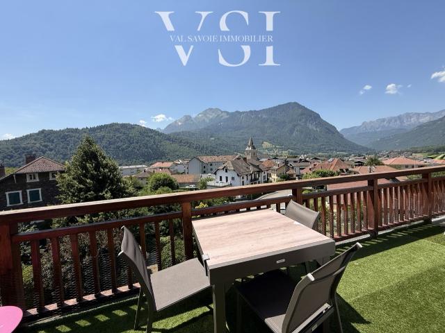 Appartement Duplex 110,69 m2 CHEF LIEU UGINE 73