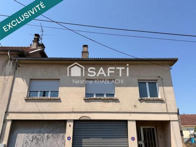 Appartement duplex 165m2 5ch et hangar 200m2