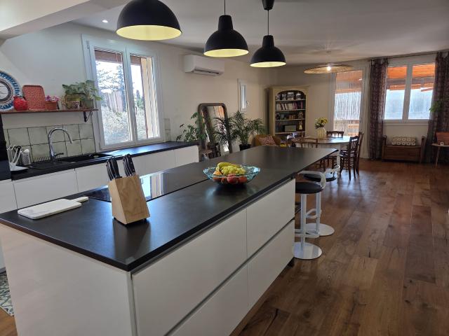 Appartement DUPLEX 224 m2 habitables terrain 408 m2 EXCELLENT ETAT