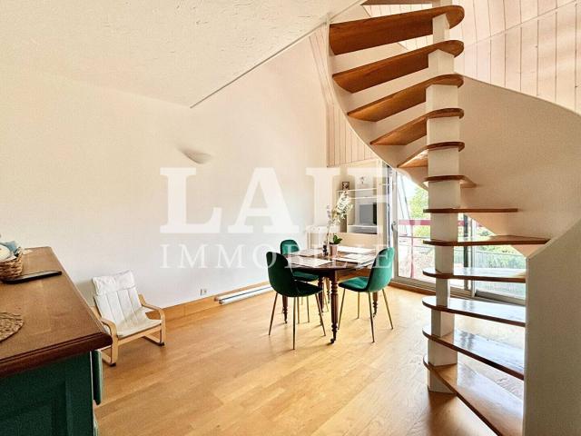 Appartement duplex 4 pièces, 3 balcons à vendre à Alençon/Lancr