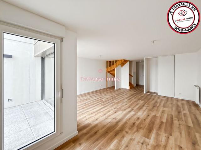Appartement Duplex 5 pièces 109,60 m² Terrasse Parking Mérignac