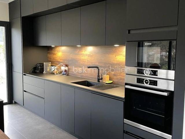 EXCLUSIF APPARTEMENT DUPLEX 102 M2 TYPE 4 PIECES PROCHE CENTRE ANNECY