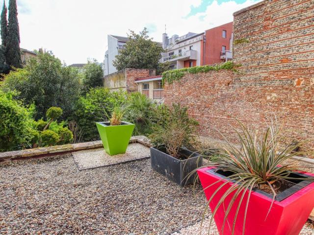 Appartement Duplex centre ville Jardin