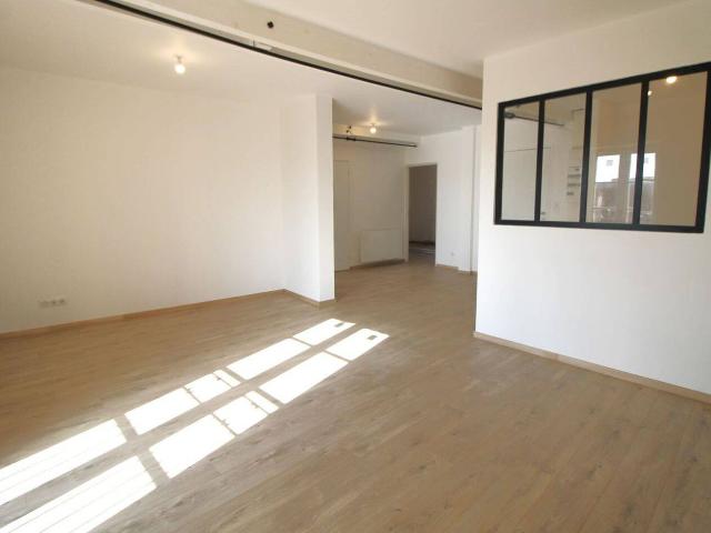 Appartement duplex à créer, au cœur de Gourdon. 62 m2 habitable