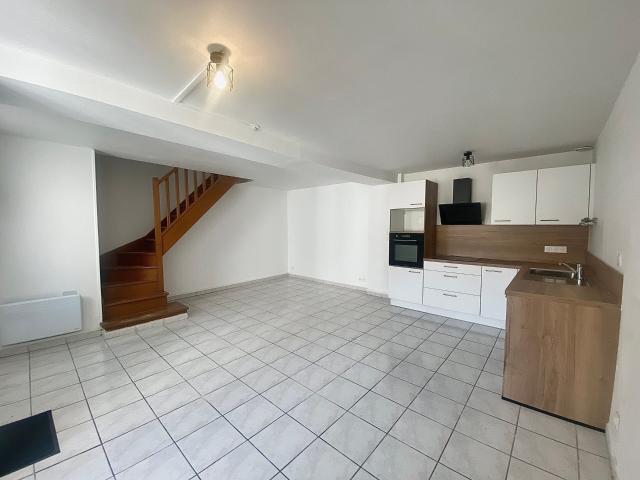 Appartement duplex à louer Centre ville de Mennecy