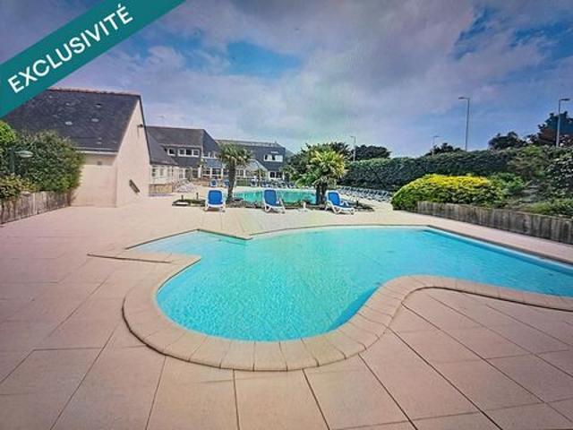 Appartement duplex avec deux chambres et plage et commerces à pied