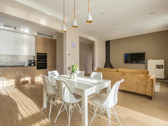Appartement duplex de 4 pièces à proximité du centre ville