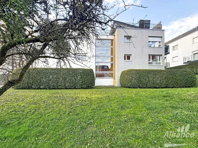 APPARTEMENT DUPLEX DE STANDING