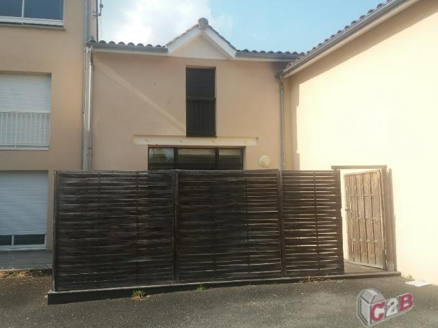 APPARTEMENT DUPLEX DE TYPE 3 PODENSAC