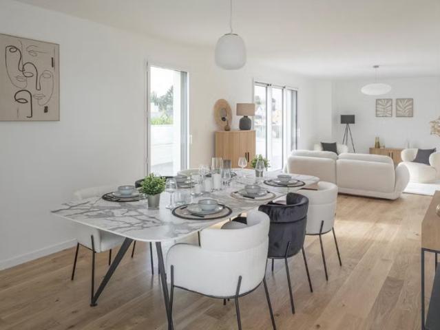 Appartement Duplex dernier étage 5 pièce s 112.60 m2 Vue ERDRE !