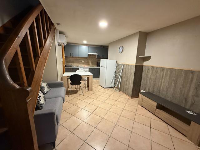 Appartement duplex F2 meublé Quartier préfecture