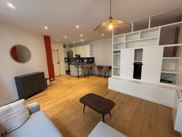Appartement Duplex Meublé 3 Pièces Paris 11e Quartier Aligre