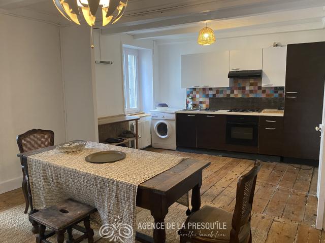 Duplex de charme au cœur d’un environnement privilégié, à deux pas des quais