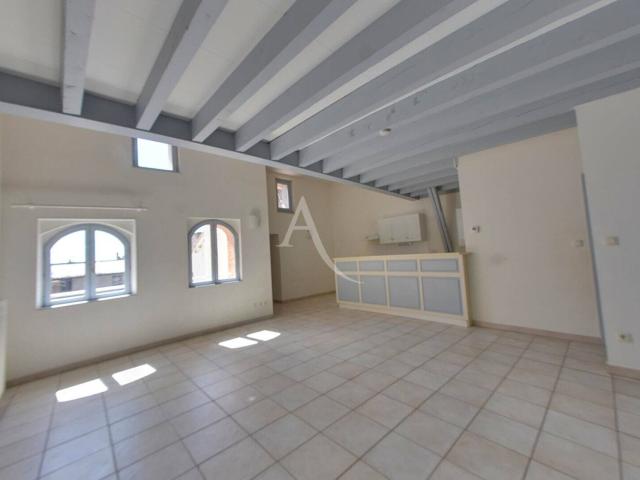 Appartement Duplex Place Nationale