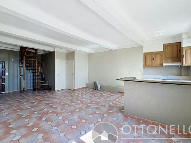 Appartement Duplex Roquebrune sur Argens 3 pièces 65,05 m2