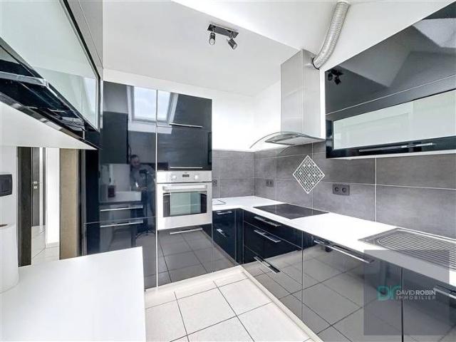 APPARTEMENT DUPLEX RENOVE DE 2CHS OPPORTUNITE INVESTISSEUR