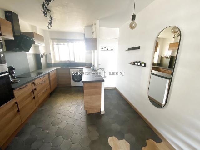 Appartement duplex T3 Meublé 13010