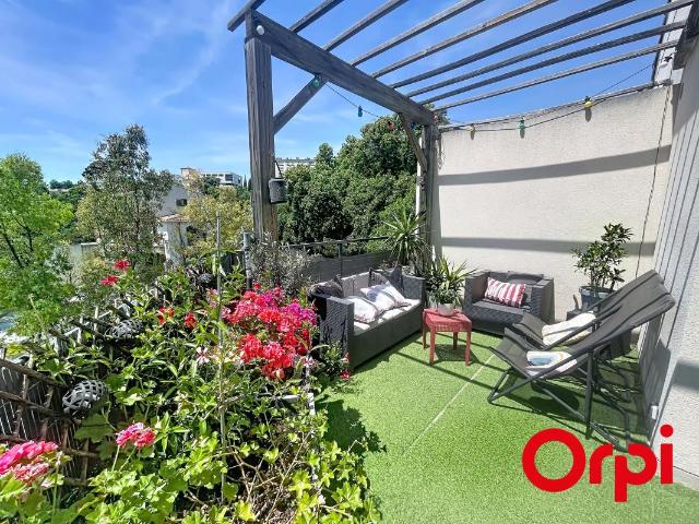 Appartement Duplex T4/5 avec place privée