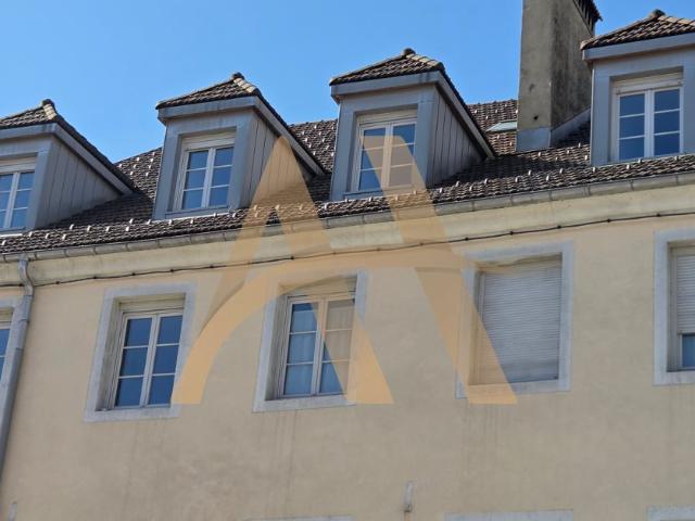 Appartement DUPLEX T4 au centre ville de Pontarlier 134m² Pontarlier