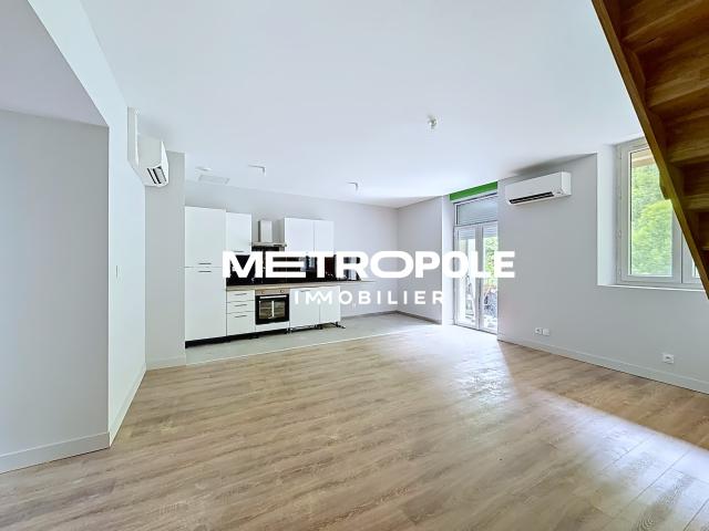 APPARTEMENT DUPLEX T4 TENAY CENTRE
