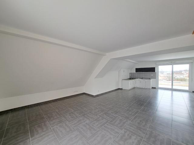 Appartement duplex T5 avec terrasse + parkings TROYES ECREVOLLES