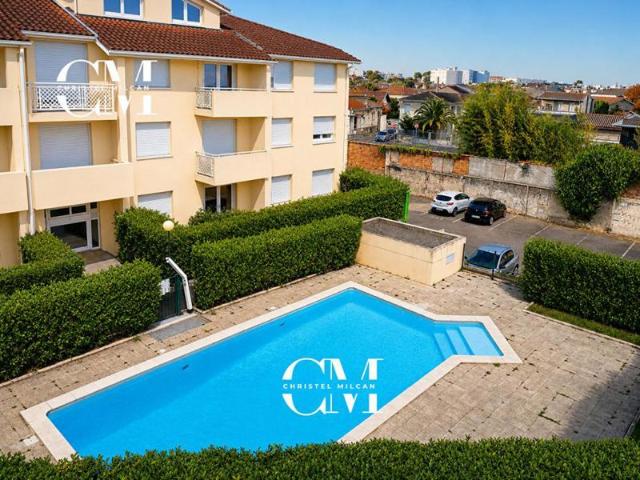 Appartement duplex Talence 2 pièces 32 m2 balcon, piscine et parking