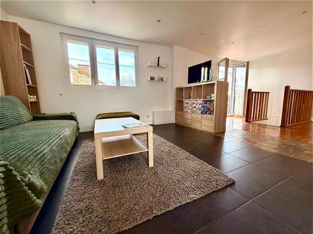 Appartement duplex Villejuif 4 pièce s 96.73 m2 quartier pavillonnaire