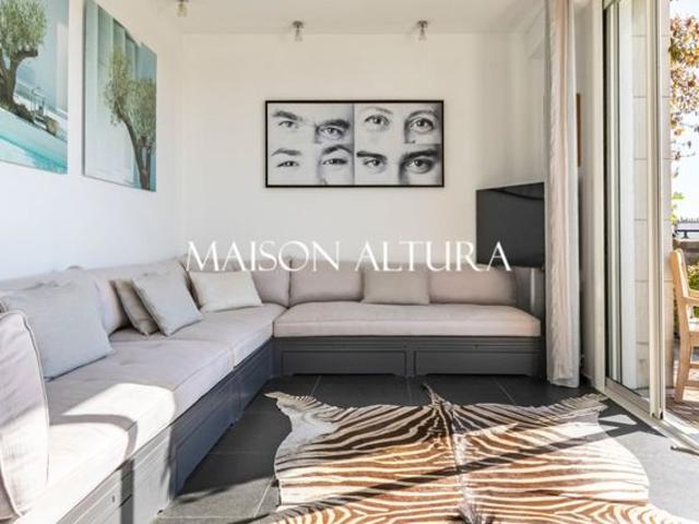 Appartement • Ecole Militaire