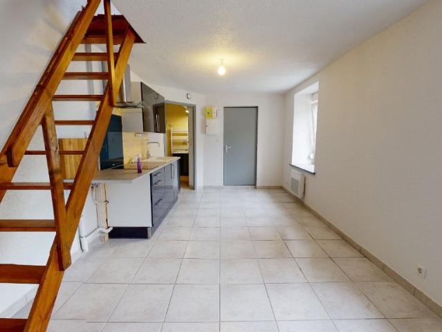 Appartement Echenoz La Meline 3 pièces milieu