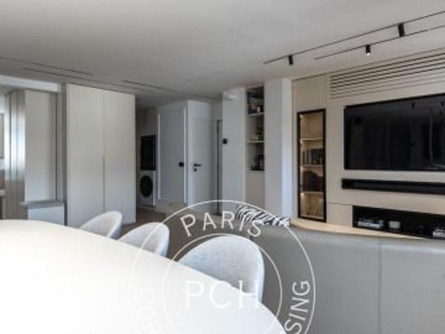 Appartement • Eiffel