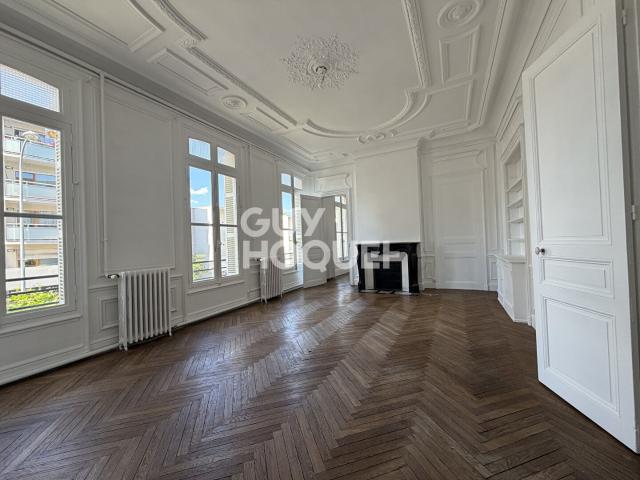 Appartement Elbeuf 3 pièce s 91.76 m2