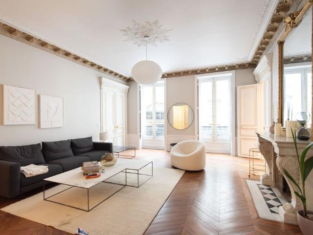 Appartement • Elysées Madeleine