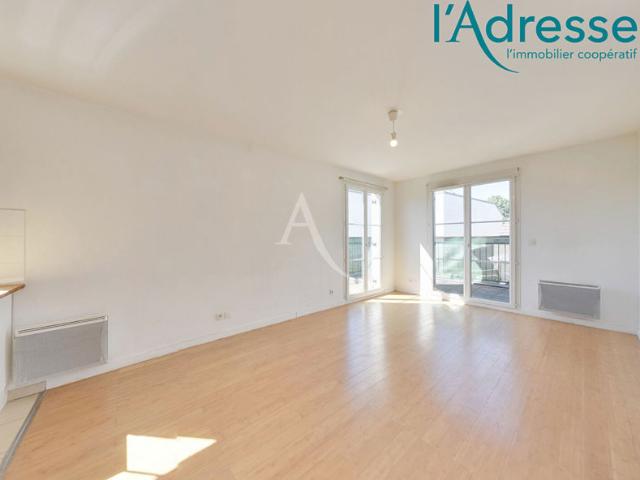 Appartement Emerainville 3 pièce s