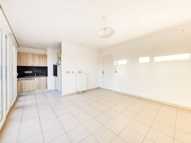 Appartement Emerainville 2 pièce s 43.5 m2