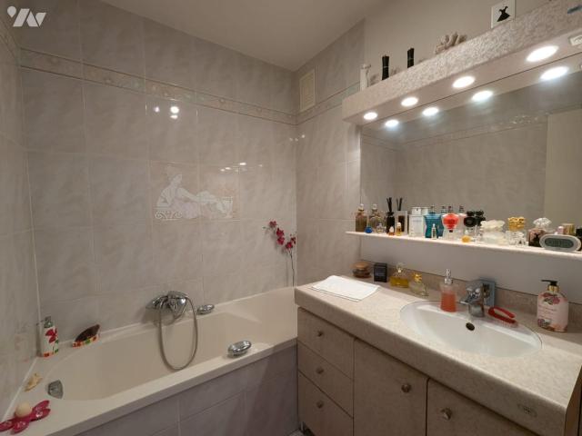 Appartement en vente à Marseille 8e Arrondissement, Provence Alpes Côte d'Azur, 410000€