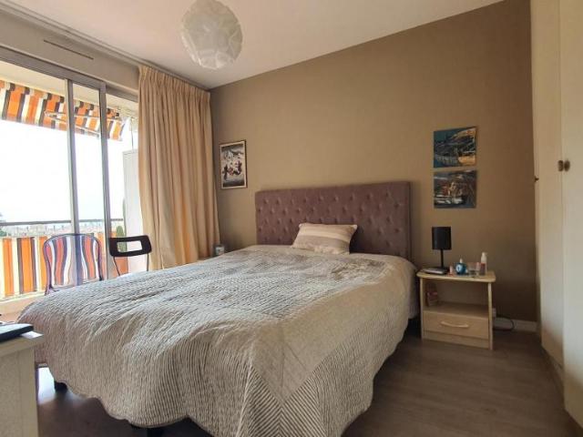 Appartement en vente à Menton, Provence Alpes Côte d'Azur, 296800€