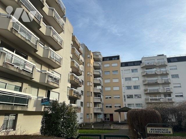 Appartement en vente à Nancy, Grand Est, 140000€